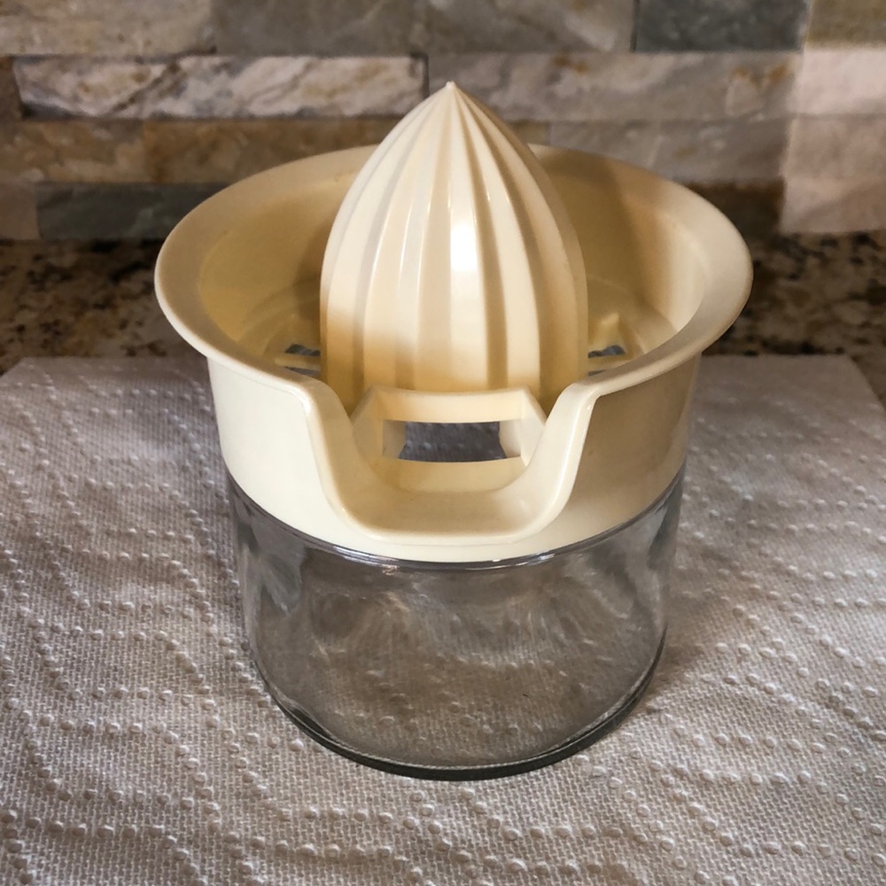 Vintage Gemco Citrus Juicer